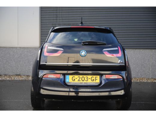 BMW i3 Executive 120Ah 42 kWh/Leder/H-Kardon/W-pomp/Camera/20"/3-fase ActivLease financial lease