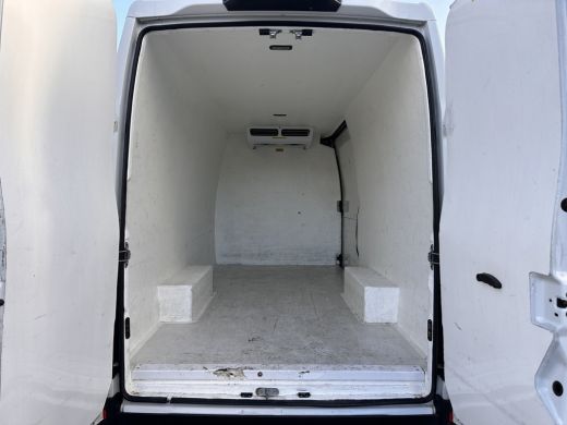 Iveco Daily 35S13V 2.3 352 H2 *REFRIGERATED-COMPARTMENT | AIRCO | CRUISE | AIRPRESSURE-SEAT | 3-PERS * ActivLease financial lease