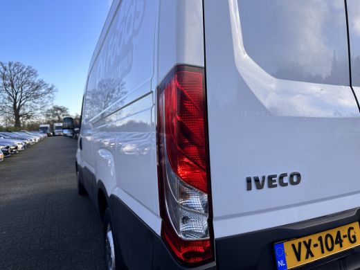 Iveco Daily 35S13V 2.3 352 H2 *REFRIGERATED-COMPARTMENT | AIRCO | CRUISE | AIRPRESSURE-SEAT | 3-PERS * ActivLease financial lease