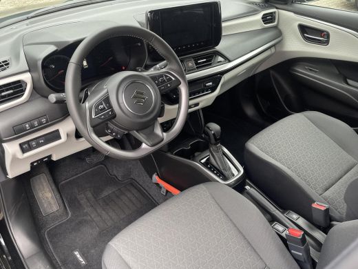 Suzuki Swift 1.2 Style Smart Hybrid DEMO AUTO OOSTENDORP | Automaat | Climate Control | Navigatiesysteem | Ada... ActivLease financial lease