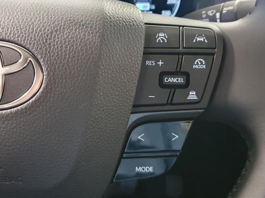 Toyota C-HR 2.0 Plug-in Hybrid 220 First Edition **NIEUWE AUTO/ DIRECT LEVERBAAR** ActivLease financial lease