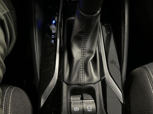 Toyota Corolla Touring Sports Hybrid 140 Active ActivLease financial lease