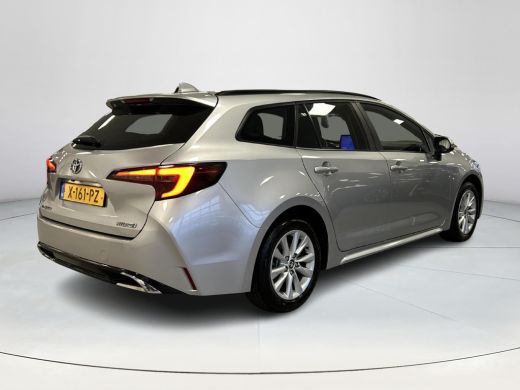 Toyota Corolla Touring Sports Hybrid 140 Active ActivLease financial lease