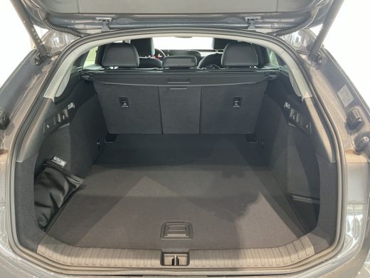 Audi A6 Avant e-tron Avant e-tron Avant e-tron (C1) Edition e-tron 100kWh 270 kW / 367 PK Avant Elektrische aandrijvin... ActivLease financial lease