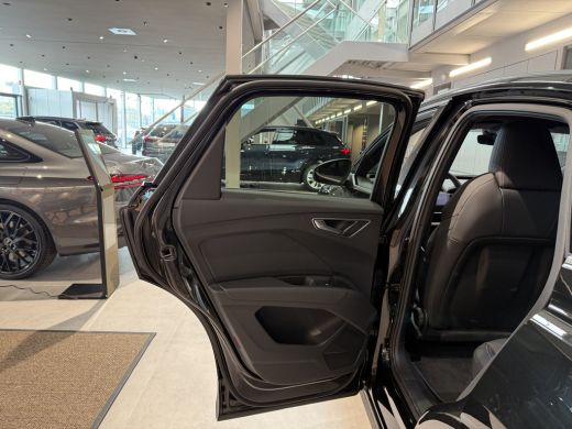 Audi Q4 e-tron S edition e-tron 45 82 kWh 210 kW / 286 PK Sportback Elektr. aandrijving qu ActivLease financial lease