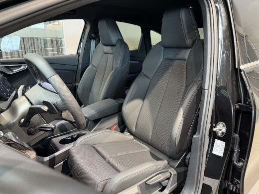 Audi Q4 e-tron S edition e-tron 45 82 kWh 210 kW / 286 PK Sportback Elektr. aandrijving qu ActivLease financial lease