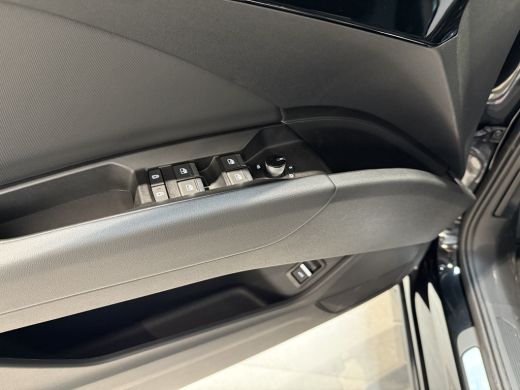 Audi Q4 e-tron S edition e-tron 45 82 kWh 210 kW / 286 PK Sportback Elektr. aandrijving qu ActivLease financial lease