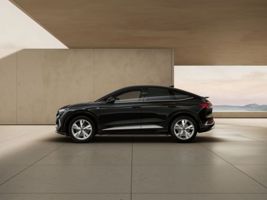 Audi Q4 Sportback e-tron S edition e-tron 45 82 kWh 210 kW / 286 PK Sportback Elektr. aandrijving qu ActivLease financial lease