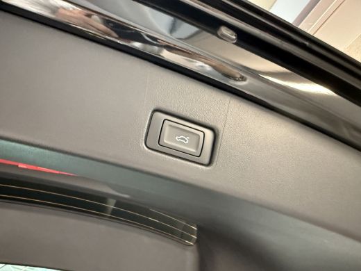 Audi Q4 e-tron S edition e-tron 45 82 kWh 210 kW / 286 PK Sportback Elektr. aandrijving qu ActivLease financial lease