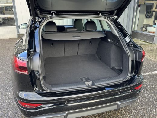Audi Q6 e-tron Advanced edition performance 306pk 100 kWh | Tech plus | Leder | Bijrijdersdisplay ActivLease financial lease