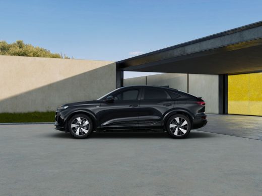 Audi Q6 Sportback e-tron S edition e-tron 83Kwh 185 kW / 252 PK Sportback Elektrische aandrijving ActivLease financial lease