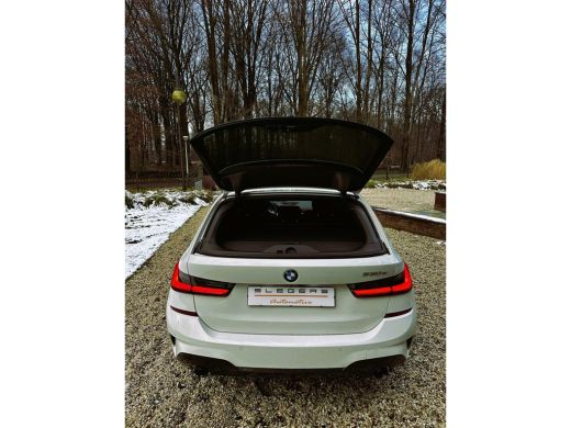 BMW 3 Serie Touring 330e High Executive, M-Sport, BMW Laser ActivLease financial lease