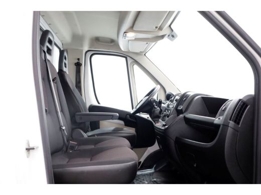 Citroën Jumper 35 2.0 BlueHDI 164pk E6 XXL Bakwagen met laadklep L445/H233 08-2019 ActivLease financial lease