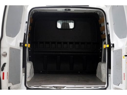 Ford Transit Custom 2.0 TDCI 130pk E6 L1H1 Trend D.C. Airco/Navi 01-2019 ActivLease financial lease