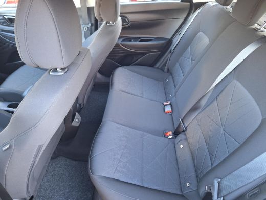 Hyundai Bayon 1.0 T-GDI Comfort Smart | Apple Carplay | Achteruitrij camera | Lichtmetalen velgen | Parkeersens... ActivLease financial lease