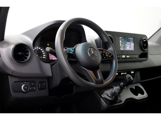 Mercedes Sprinter 314 CDI 143pk Bakwagen met laadklep en zijdeur L440 1040kg laadverm. 01-2021 ActivLease financial lease