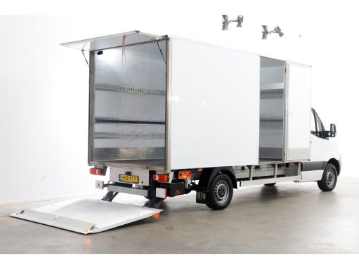Mercedes Sprinter 314 CDI 143pk Bakwagen met laadklep en zijdeur L440 1040kg laadverm. 01-2021 ActivLease financial lease