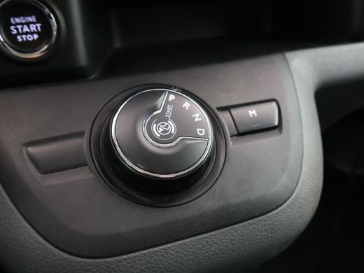 Peugeot Expert 2.0 BLUEHDI 180 PK AUT. SPORT PREMIUM + 2 SCHUIFDEUREN | HEAD-UP | CAMERA | TREEPLANKEN ActivLease financial lease