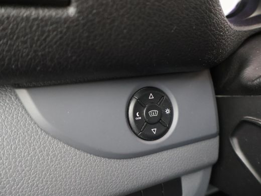 Peugeot Expert 2.0 BLUEHDI 180 PK AUT. SPORT PREMIUM + 2 SCHUIFDEUREN | HEAD-UP | CAMERA | TREEPLANKEN ActivLease financial lease