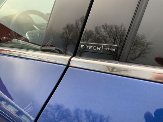 Renault Captur 1.6 E-Tech Hybrid 145 R.S. Line DealerOH 1Eig FullNavi Cam Carplay ActivLease financial lease