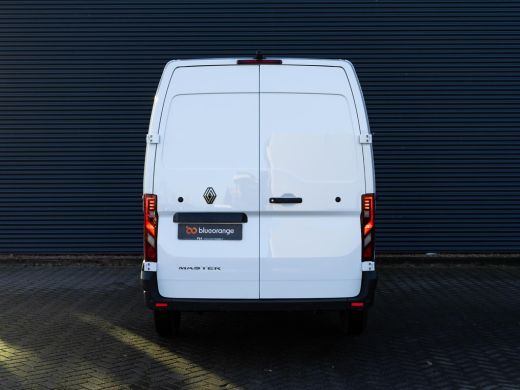 Renault Master T35 2.0 dCi 150 L2H2 Extra Led, navigatie, betimmering, achteruitrijcamera, cruise control, Lane ... ActivLease financial lease