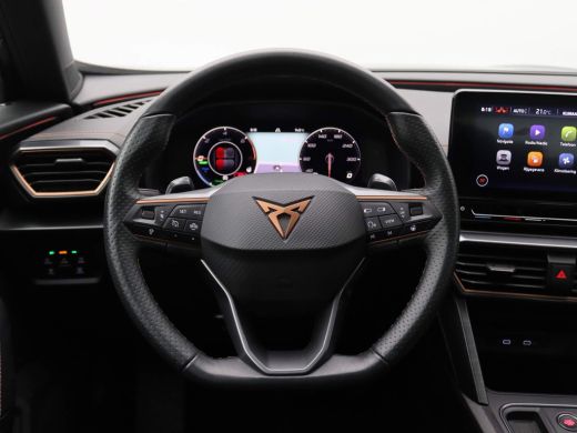 Seat Formentor 1.4 e-Hybrid Business 204PK DSG full led, adpative cruise, keyless, lane assist, stuur-stoelverwa... ActivLease financial lease