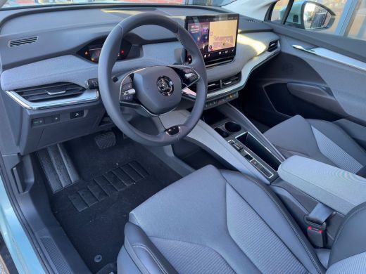 Skoda Enyaq 60 62kWh 179pk Selection | Adaptive Cruise control | Extra getint glas | Zonwering achterportieren ActivLease financial lease
