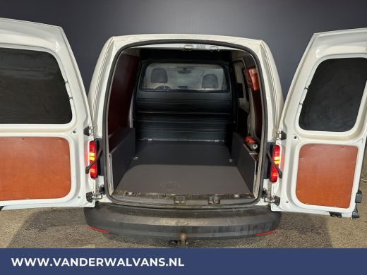 Volkswagen Caddy 2.0 TDI L1H1 Euro6 Airco | Camera | Cruisecontrol | Trekhaak | Parkeersensoren ActivLease financial lease
