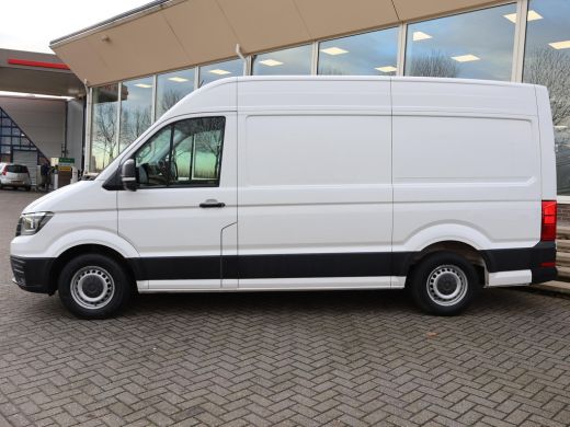 Volkswagen Crafter 35 2.0 TDI 140 PK L3H3 + WERKPLAATS INRICHTING + TREKHAAK 3000 KG | CAMERA | DAB | APPLE CARPLAY ActivLease financial lease
