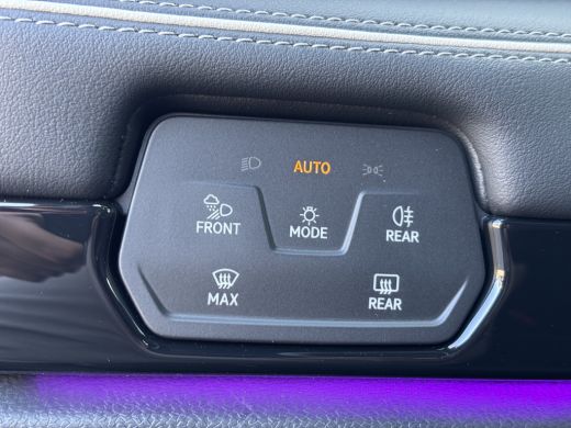 Volkswagen ID.7 Tourer Pro Business 77 kWh accu. 210 kW / 286 pk Variant Elektrische aandrijving ActivLease financial lease