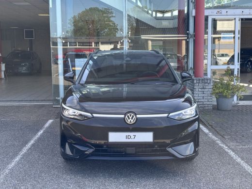 Volkswagen ID.7 Tourer Pro Business 77 kWh accu. 210 kW / 286 pk Variant Elektrische aandrijving ActivLease financial lease