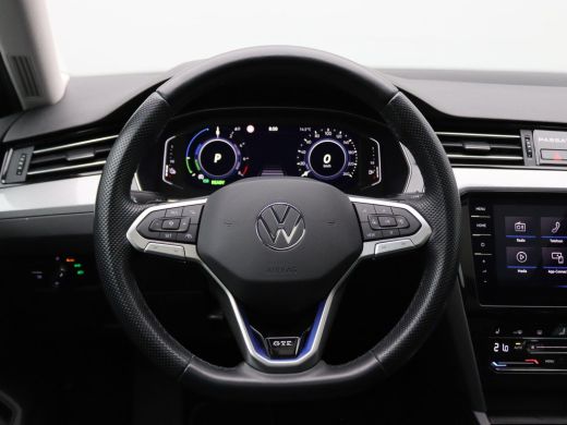 Volkswagen Passat Variant 1.4 TSI PHEV GTE Business 218PK DSG matrix led, trekhaak, achteruitrijcamera, adaptive cr... ActivLease financial lease
