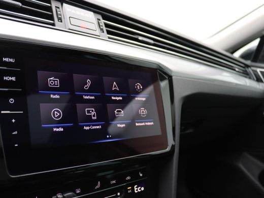 Volkswagen Passat Variant 1.4 TSI PHEV GTE Business 218PK DSG matrix led, trekhaak, achteruitrijcamera, adaptive cr... ActivLease financial lease