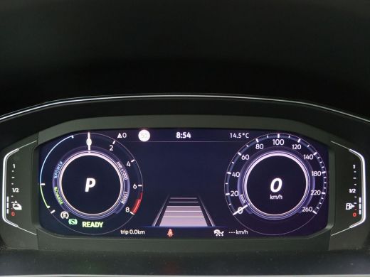 Volkswagen Passat Variant 1.4 TSI PHEV GTE Business 218PK DSG matrix led, trekhaak, achteruitrijcamera, adaptive cr... ActivLease financial lease