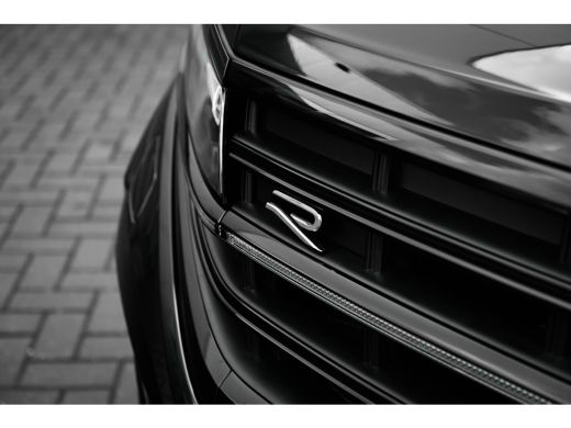 Volkswagen Touareg R |  Luchtvering | Head-updisplay | High-end geluidsysteem dynaudio ActivLease financial lease
