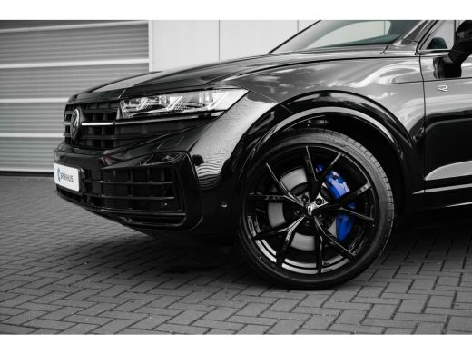 Volkswagen Touareg R |  Luchtvering | Head-updisplay | High-end geluidsysteem dynaudio ActivLease financial lease