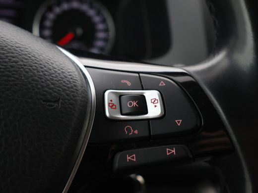 Volkswagen Transporter 2.0 TDI HIGHLINE + APPLE CARPLAY | TREKHAAK | DAB | NAVIGATIE ActivLease financial lease
