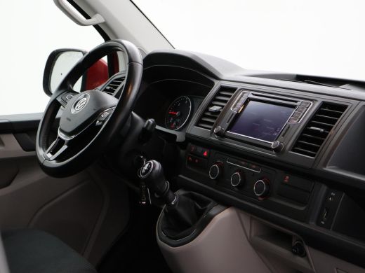 Volkswagen Transporter 2.0 TDI HIGHLINE + APPLE CARPLAY | TREKHAAK | DAB | NAVIGATIE ActivLease financial lease
