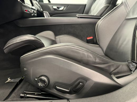 Volvo  V60 Volvo B3 R-Design | Achteruitrijcamera | Cruise control adaptief met Stop&Go en stuurhulp | Elekt... ActivLease financial lease