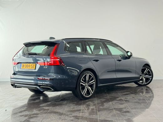 Volvo  V60 Volvo B3 R-Design | Achteruitrijcamera | Cruise control adaptief met Stop&Go en stuurhulp | Elekt... ActivLease financial lease