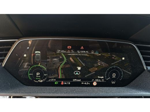 Audi e-tron Sportback 55 quattro Business edition 95 kWh Met zomer 21 inch en Wintervelgen 19 inch ActivLease financial lease