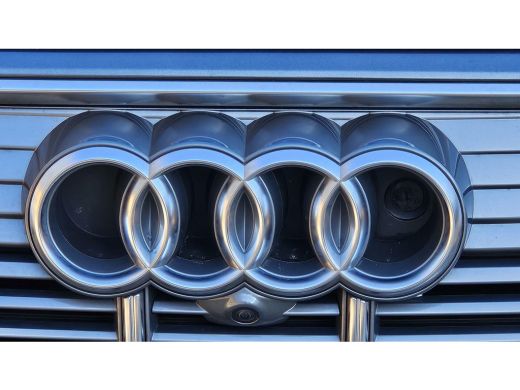 Audi e-tron Sportback 55 quattro Business edition 95 kWh Met zomer 21 inch en Wintervelgen 19 inch ActivLease financial lease