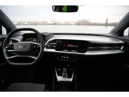 Audi Q4 e-tron Advanced edition e-tron 45 82 kWh 210 kW / 286 PK Hatchback Elektr. aandrijving quatt ActivLease financial lease