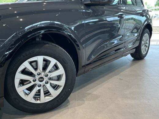 Audi Q6 e-tron edition e-tron 83Kwh 185 kW / 252 PK Hatchback Elektrische aandrijving ActivLease financial lease