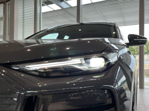 Audi Q6 e-tron edition e-tron 83Kwh 185 kW / 252 PK Hatchback Elektrische aandrijving ActivLease financial lease
