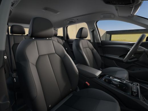 Audi Q6 e-tron edition e-tron 185kW/252pk 83Kwh Hatchback Elektrische aandrijving ActivLease financial lease