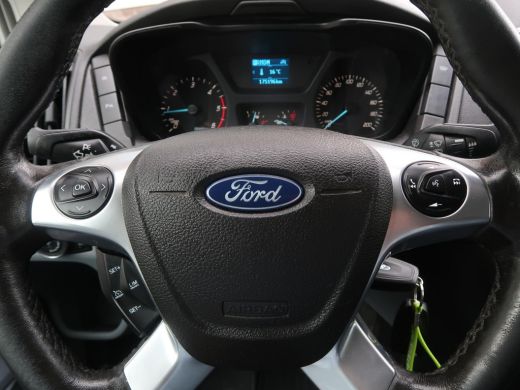 Ford Transit 350 2.0 TDCI 170 PK AUT. L2H2 EURO 6 + TREKHAAK | APPLE CARPLAY | NAVIGATIE ActivLease financial lease
