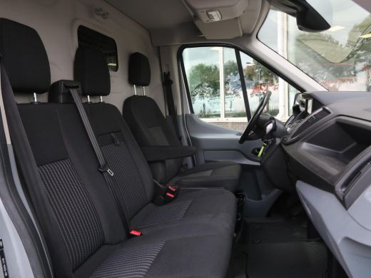 Ford Transit 350 2.0 TDCI 170 PK AUT. L2H2 EURO 6 + TREKHAAK | APPLE CARPLAY | NAVIGATIE ActivLease financial lease