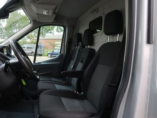 Ford Transit 350 2.0 TDCI 170 PK AUT. L2H2 EURO 6 + TREKHAAK | APPLE CARPLAY | NAVIGATIE ActivLease financial lease