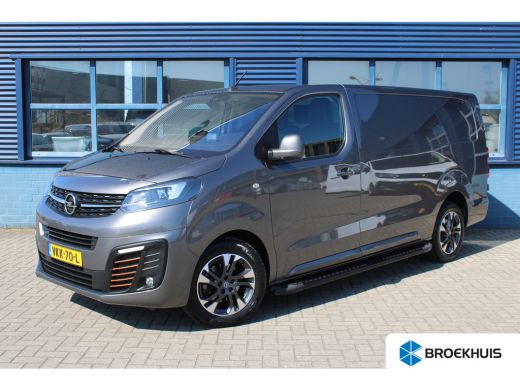 Opel Vivaro L3 2.0 CDTI 122PK Automaat | XENON | CAMERA | SIDE STEPS | LICHTMETAAL | Achteruitrijcamera | App... Opel Vivaro L3 2.0 CDTI 122PK Automaat | XENON | CAMERA | SIDE STEPS | LICHTMETAAL | Achteruitrijcamera | App...
